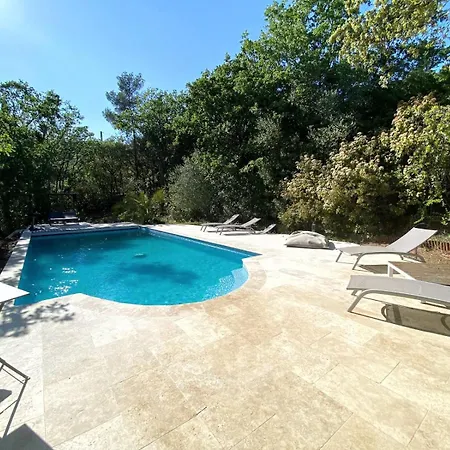 Oustaou Luxueuse Piscine Classee 5 Etoiles Villa